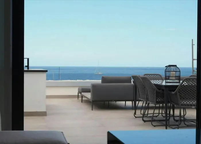 Sunny Apt. With Incredible Views To Puerto Portals